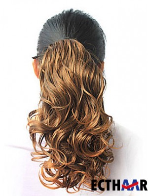 Bequeme gewellte blonde Pferdeschwänze